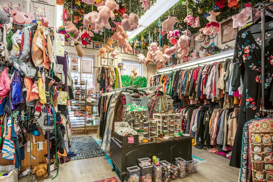 More Photos Of 34 White St, Fredonia Office For Sale