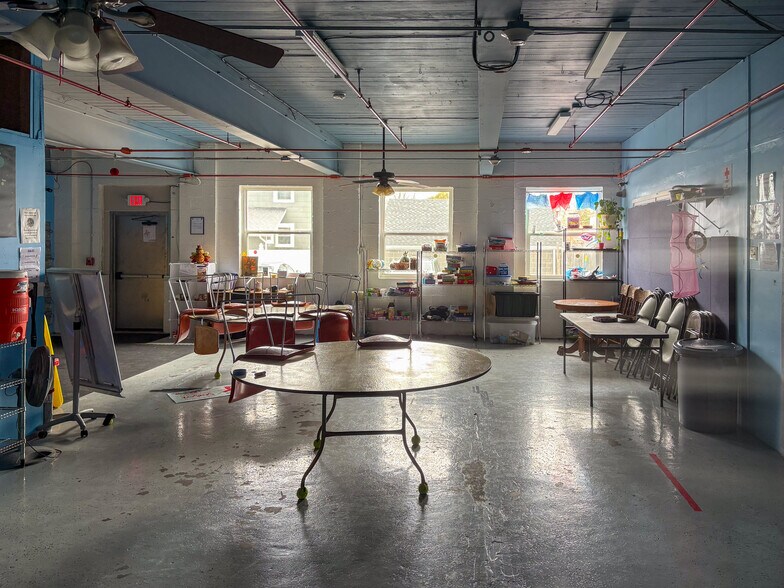 More Photos Of 120 Webster St, Pawtucket Manufacturing For Sale