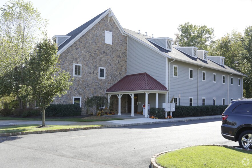 More Photos Of 1 Mill Ridge Ln, Chester Office For Lease