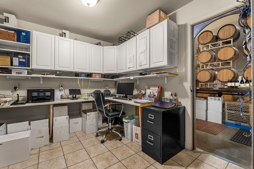 More Photos Of 4282 Pleasant Valley Rd, Placerville Specialty For Sale