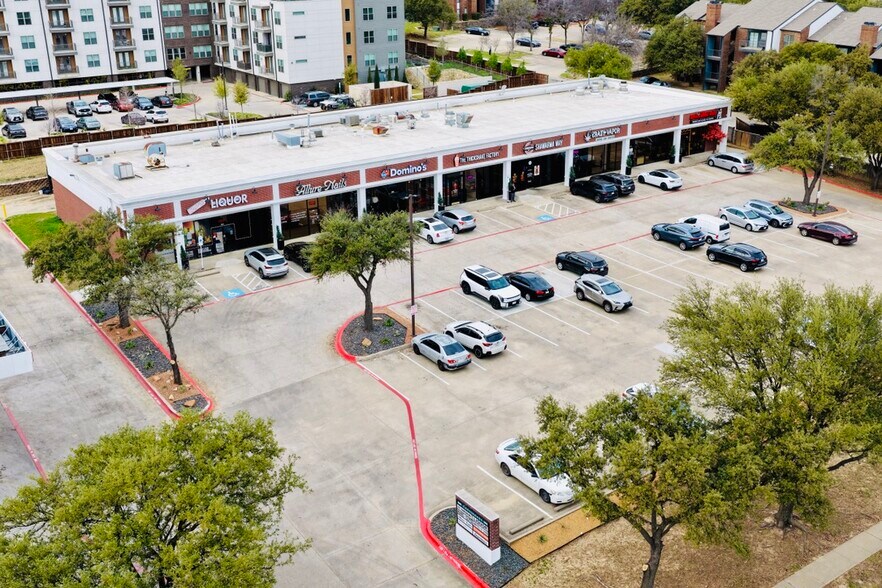 More Photos Of 10045 N MacArthur Blvd, Irving Restaurant For Lease