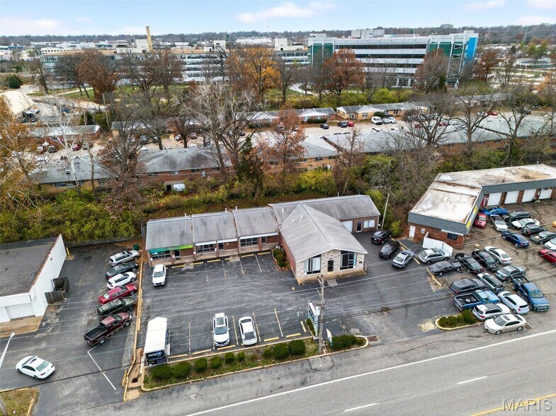 More Photos Of 9554-9560 Page Ave, Overland General Retail For Sale