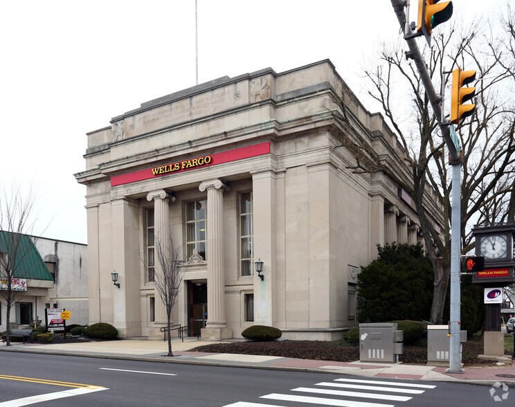 Primary Photo Of 400 Old York Rd, Jenkintown Office For Lease