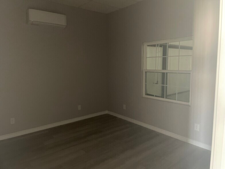 More Photos Of 1766 E Highway 380, Decatur Warehouse For Sale