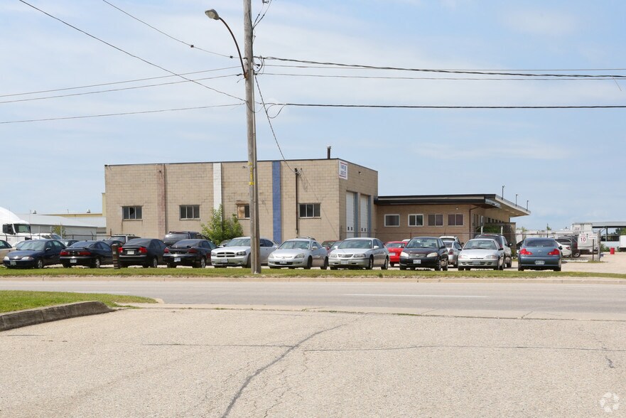 More Photos Of 367 Speedvale Ave W, Guelph Truck Terminal For Lease