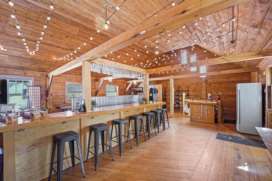 More Photos Of 248 County Road 1, Chenango Forks Specialty For Sale