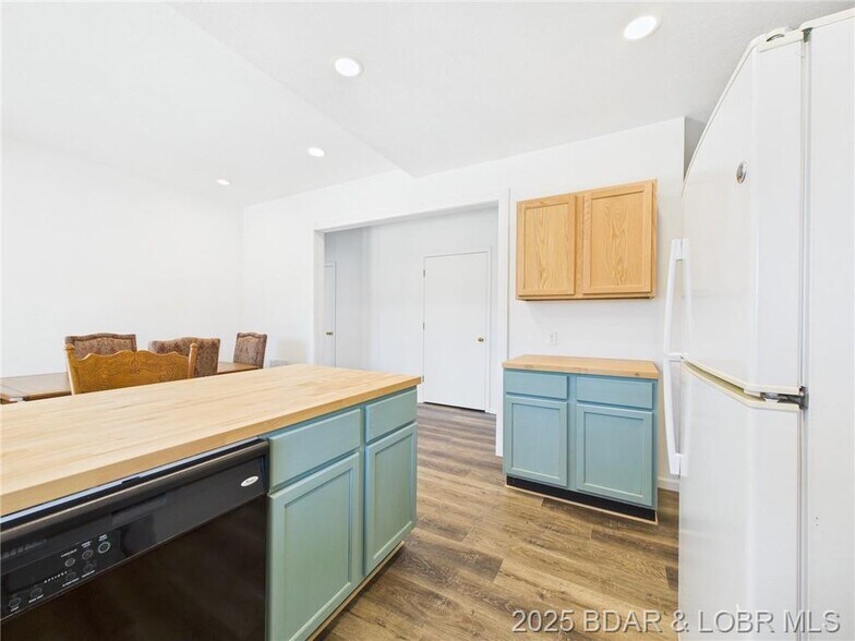 More Photos Of 310 N Main St, Gravois Mills Office Residential For Sale