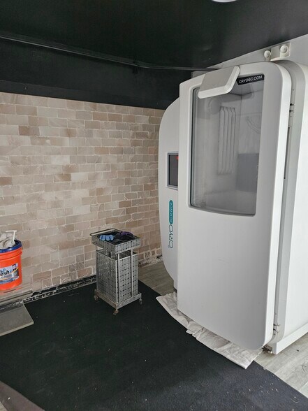 More Photos Of 433-507 Pier Ave, Hermosa Beach Storefront Retail Office For Lease