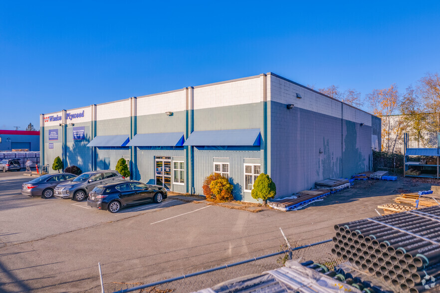 Primary Photo Of 13315 Comber Way, Surrey Warehouse For Sale