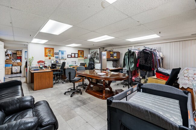 More Photos Of 1118-1120 Howard St, San Francisco Office For Sale