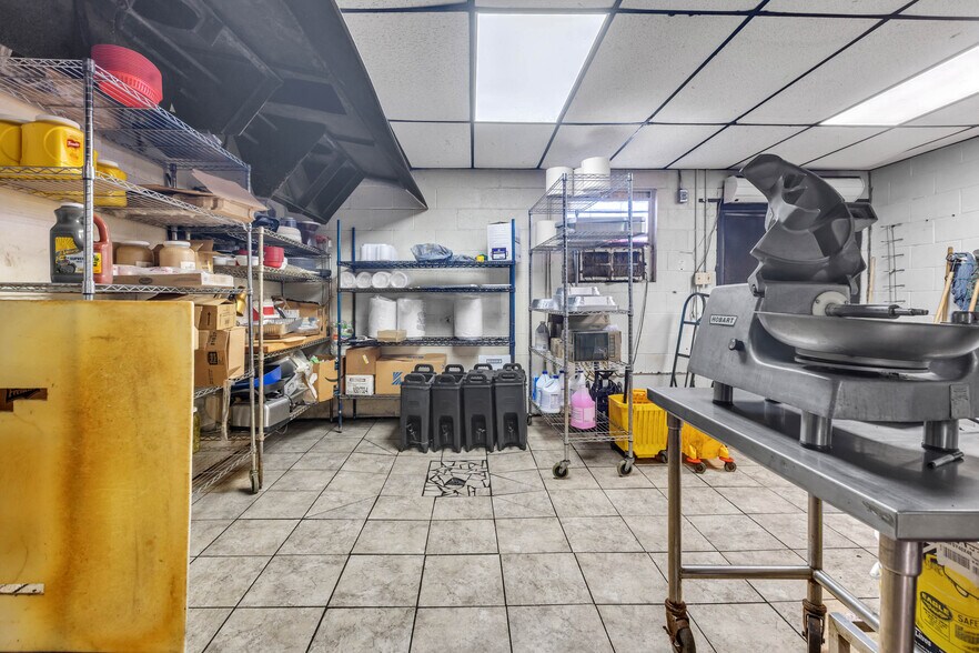 More Photos Of 2201 Kermit Hwy, Odessa Restaurant For Sale