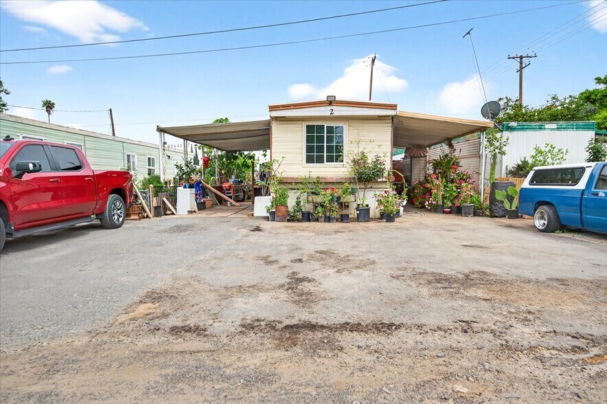 More Photos Of 521 W Hatch Rd, Modesto Manufactured Housing Mobile Home Park For Sale