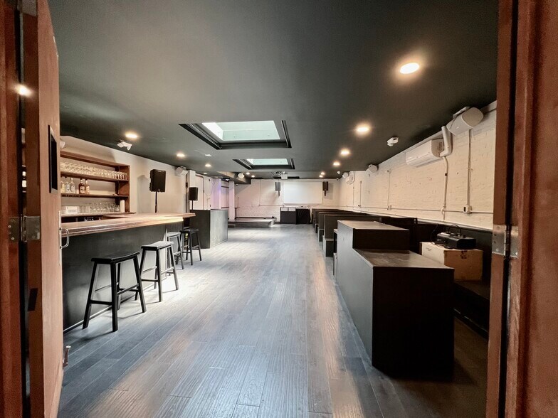 More Photos Of 66 Greenpoint Ave, Brooklyn Storefront Retail Office For Lease