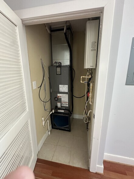 More Photos Of 5420 3rd St NW, Washington Apartments For Sale