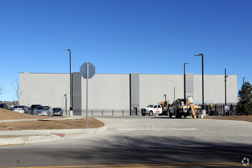 More Photos Of 3233 Janitell Rd, Colorado Springs Industrial For Lease