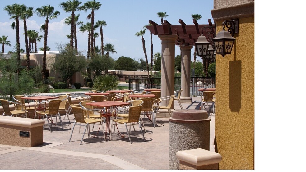More Photos Of 73600 Alessandro Dr, Palm Desert Health Club For Lease