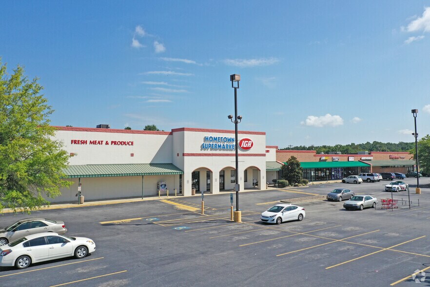 More Photos Of 1404-1428 National Hwy, Thomasville Supermarket For Sale