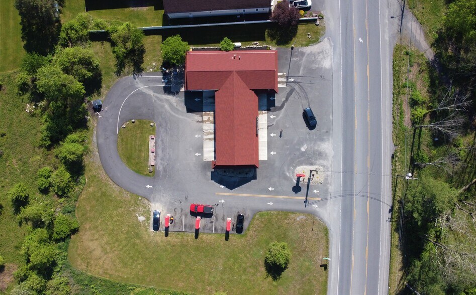 More Photos Of 6152 Paradise Valley Rd, Cresco Carwash For Sale