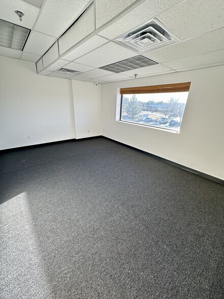 More Photos Of 7390 S Fraser St, Centennial Warehouse For Sale