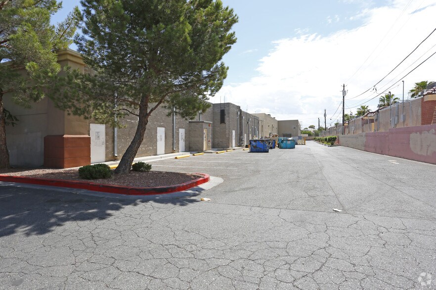 More Photos Of 4131-4161 S Eastern Ave, Las Vegas Unknown For Lease