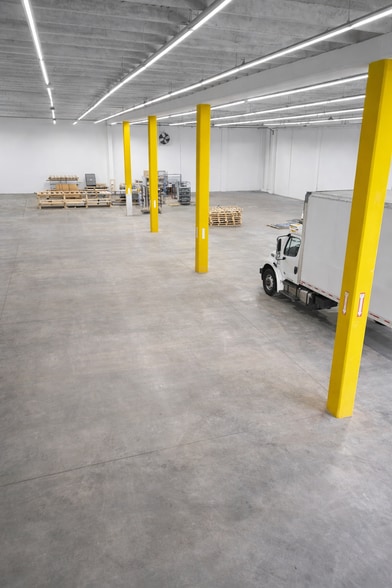 More Photos Of 3125-3135 Parkside Dr, Charlotte Warehouse For Lease