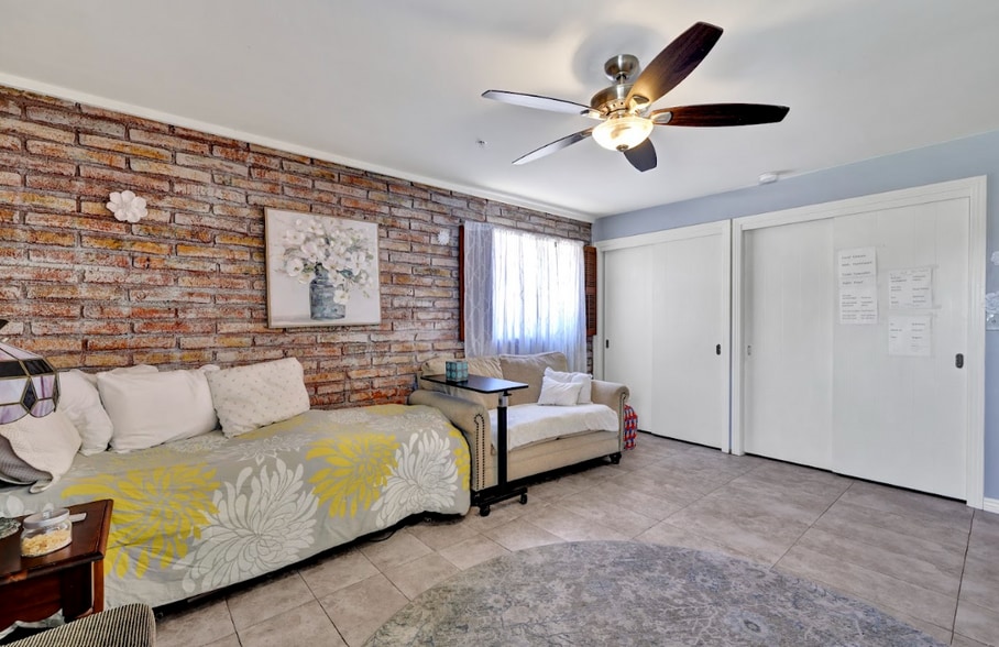 More Photos Of 1625 N Cherry Cir, Mesa Assisted Living For Sale