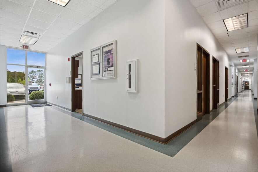 More Photos Of 105 New Frontier Way, Jacksonville Schools For Sale