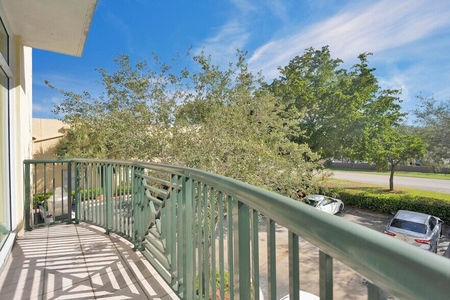 More Photos Of 5801 NW 151st St, Miami Lakes Office For Lease