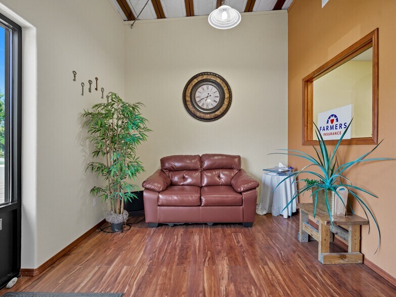More Photos Of 2497 Power Rd, Grand Junction Showroom For Sale