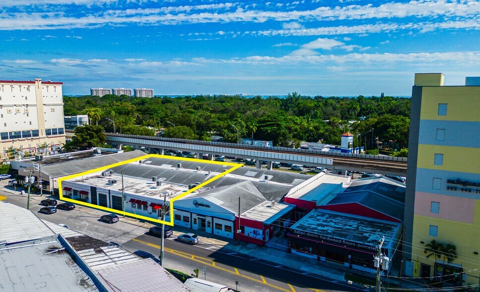 More Photos Of 2640-2646 SW 28th Ln, Miami Manufacturing For Sale