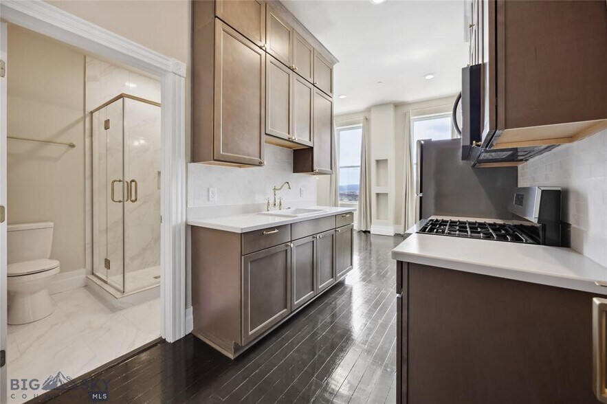 More Photos Of 140 W Park St, Butte Apartments For Sale