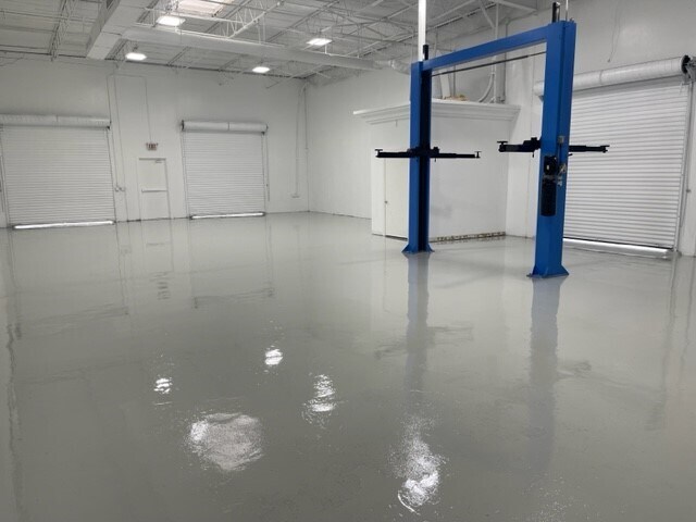 More Photos Of 5629 Star Ln, Houston Service For Lease