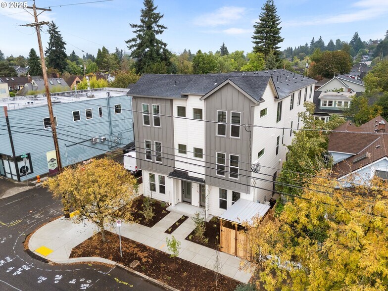 Primary Photo Of 7190 Glisan st, Portland Apartments For Sale