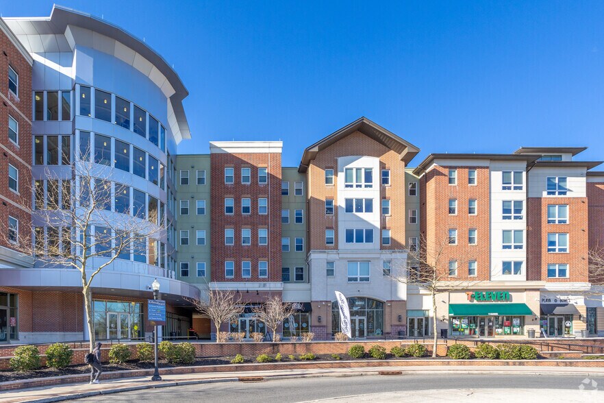 More Photos Of 300-330 Rowan Blvd, Glassboro Dormitory For Sale