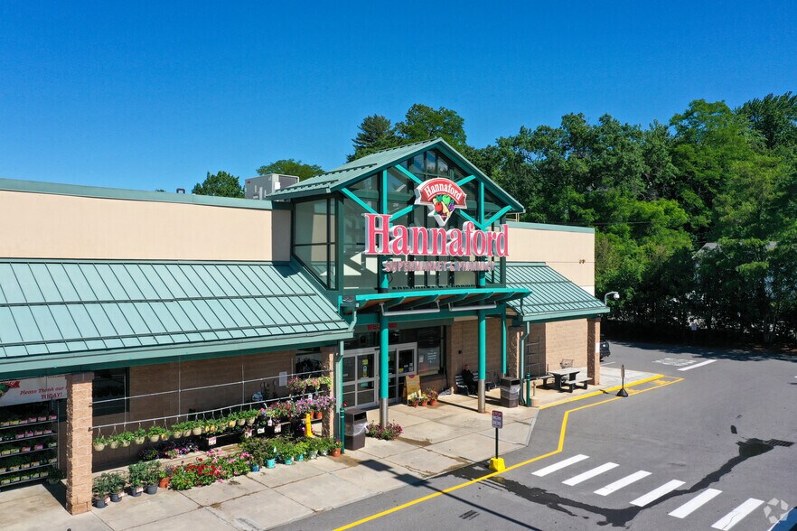 More Photos Of 79 Bicentennial Dr, Manchester Unknown For Lease