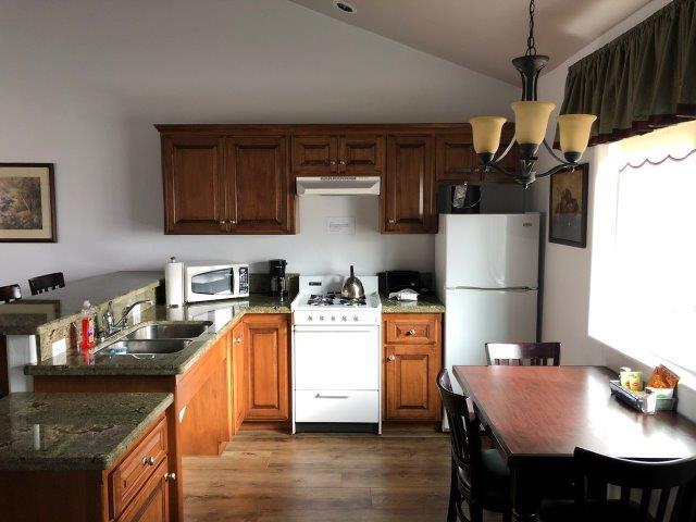 More Photos Of 39756 Big Bear Blvd, Big Bear Lake Hotel For Sale