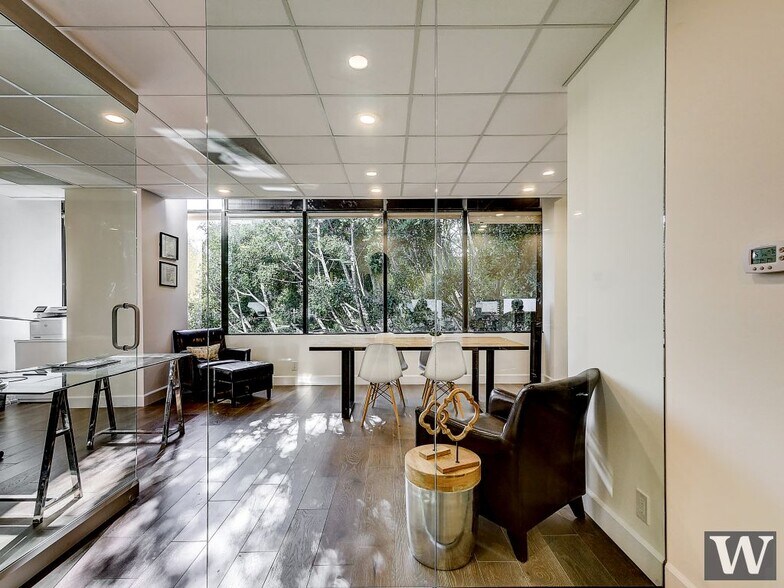 More Photos Of 11022 Santa Monica Blvd, Los Angeles Office For Lease