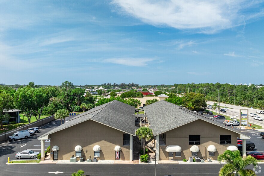 More Photos Of 10915 Bonita Beach Rd, Bonita Springs Storefront Retail Office For Lease