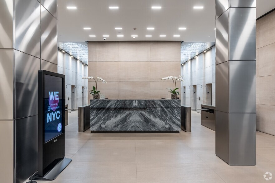 More Photos Of 340 Madison Ave, New York Office For Lease