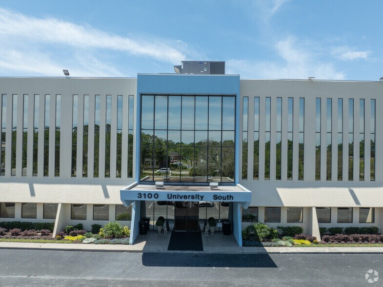 More Photos Of 3100 S University Blvd, Jacksonville Medical For Lease