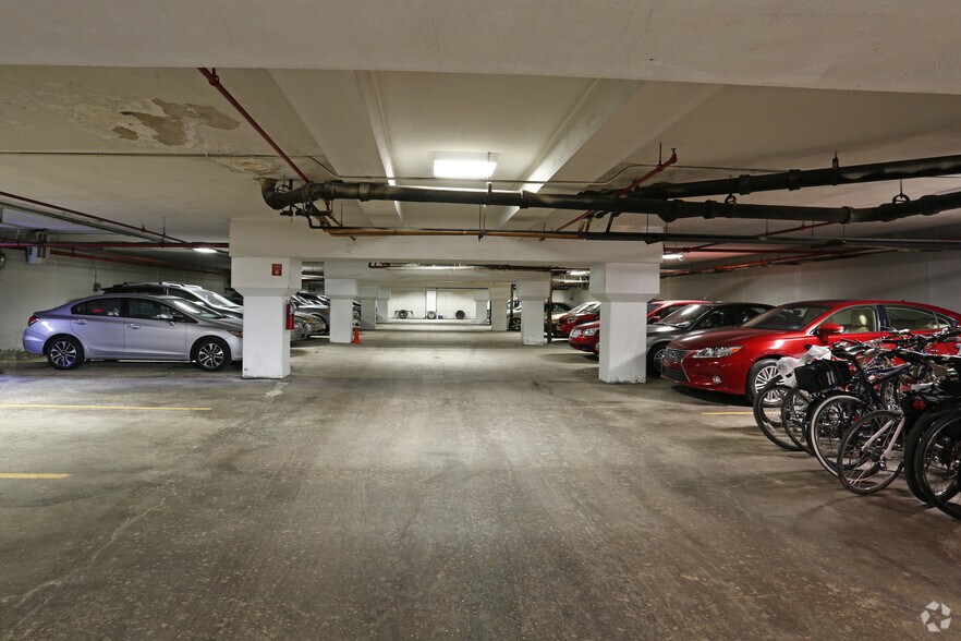 More Photos Of 401 Shady Ave, Pittsburgh Apartments For Lease