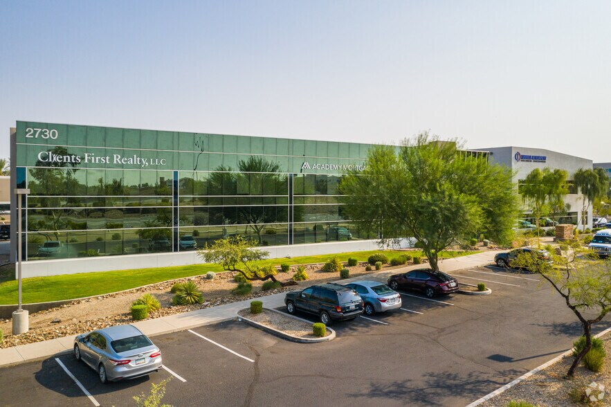 More Photos Of 2730 W Agua Fria Fwy, Phoenix Office For Lease