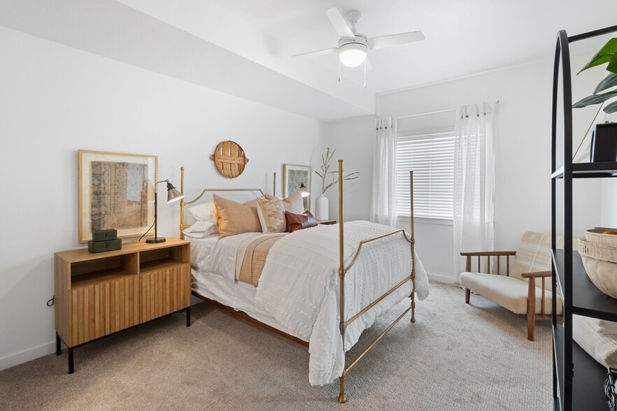 More Photos Of 3040 S South Fork Blvd, Idaho Falls Apartments For Sale