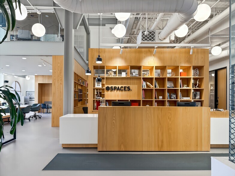 More Photos Of 5701-5741 Legacy Dr, Plano Coworking Space