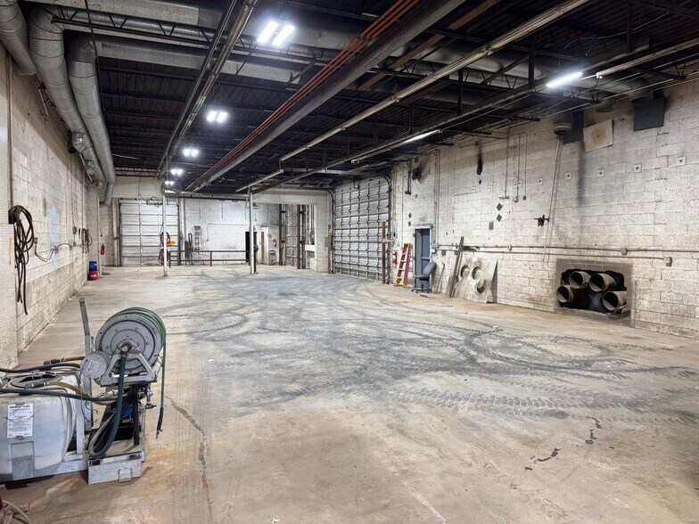 More Photos Of 1508 Highway 218 W, Indian Trail Manufacturing For Lease