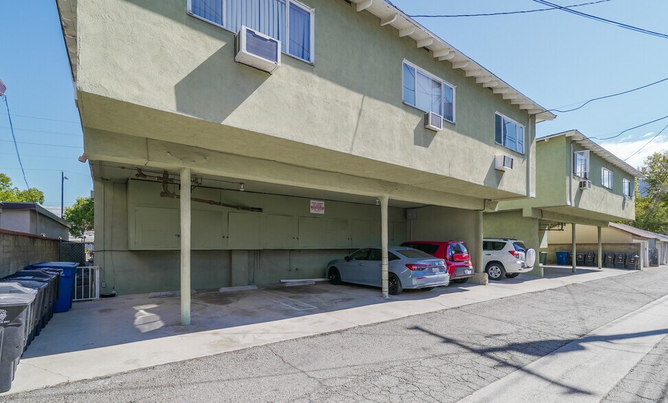 More Photos Of 233 N Hollywood Way, Burbank Apartments For Sale