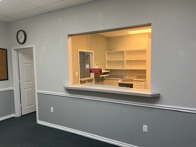 More Photos Of 3106 S W S Young Dr, Killeen Medical For Lease