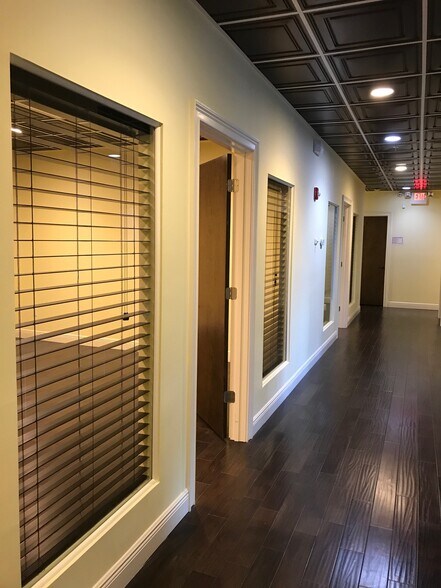More Photos Of 15132 Park Of Commerce Blvd, Jupiter Service For Sale