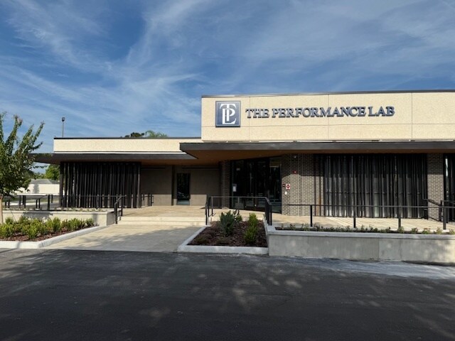 More Photos Of 6920 N Dale Mabry Hwy, Tampa Rehabilitation Center For Sale