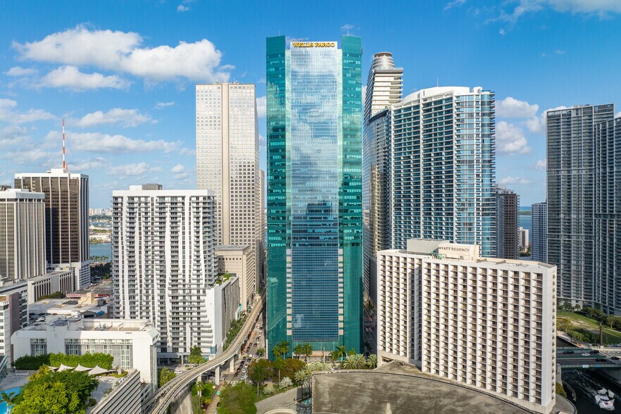 More Photos Of 333 SE 2nd Ave, Miami Office For Lease